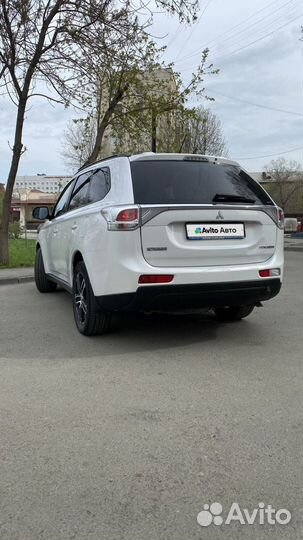 Mitsubishi Outlander 2.0 CVT, 2013, 179 000 км