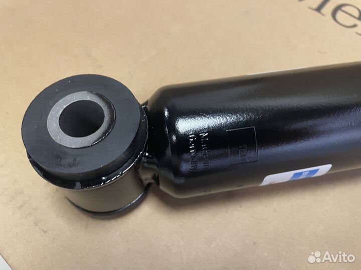 Амортизатор Мерседес A4633260400