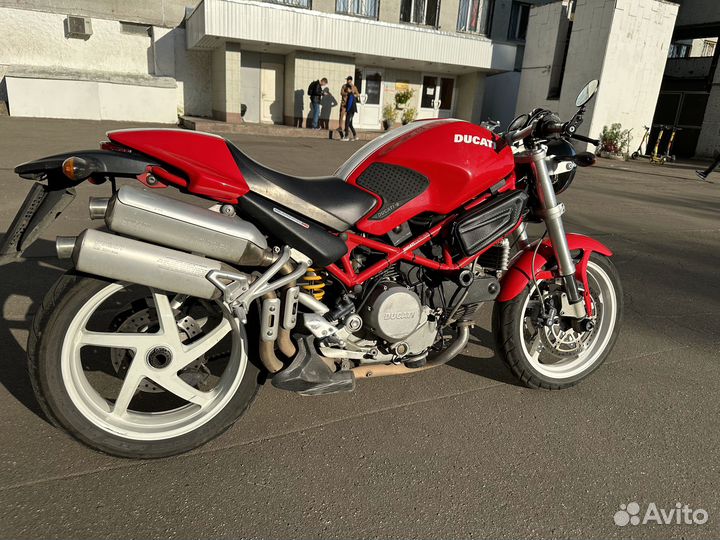 Ducati Monster S2R 800