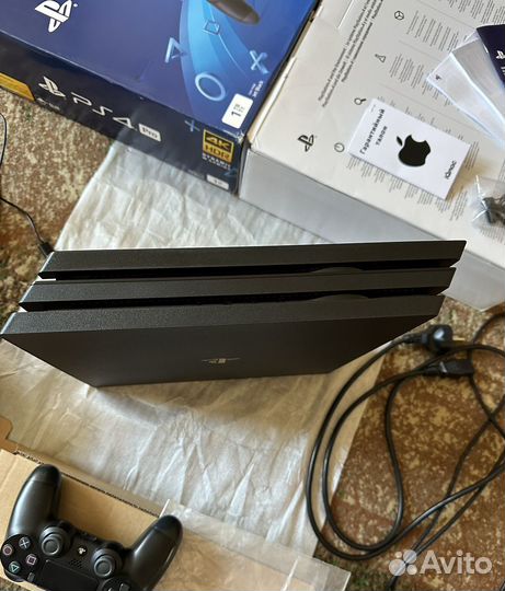 Sony PlayStation 4 Pro 1TB (Чек)