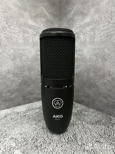 Микрофон AKG P120