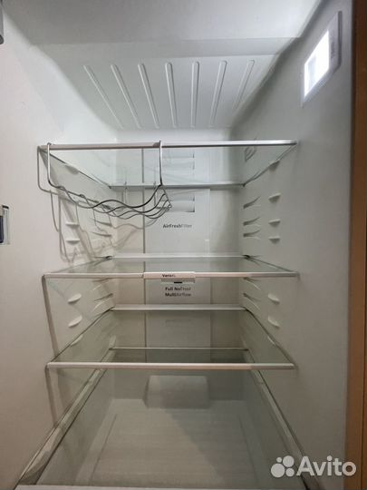 Продам б/у двухкамерный холодильник bosh
