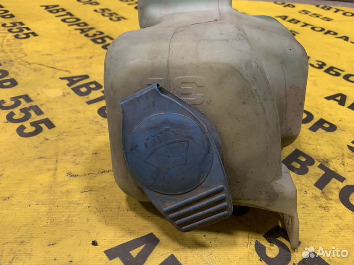 Бачок омывателя Skoda Octavia A4