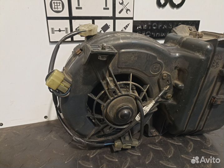 Корпус отопителя задний для Toyota Hilux Surf