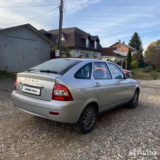 LADA Priora 1.6 МТ, 2011, 200 000 км