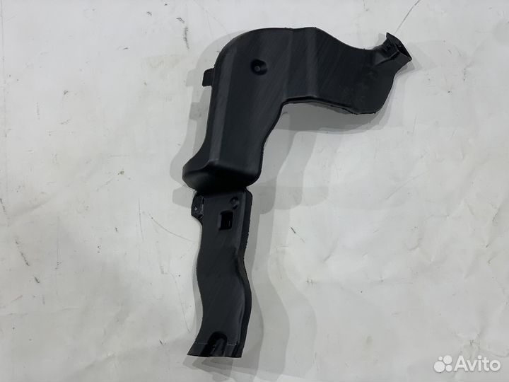 Воздуховод второго ряда Mitsubishi Outlander 3