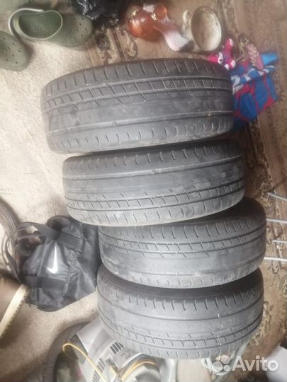 Accelera 651 2.25/4.5 R4 19B