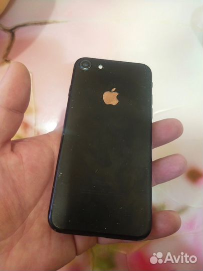 iPhone 7, 32 ГБ