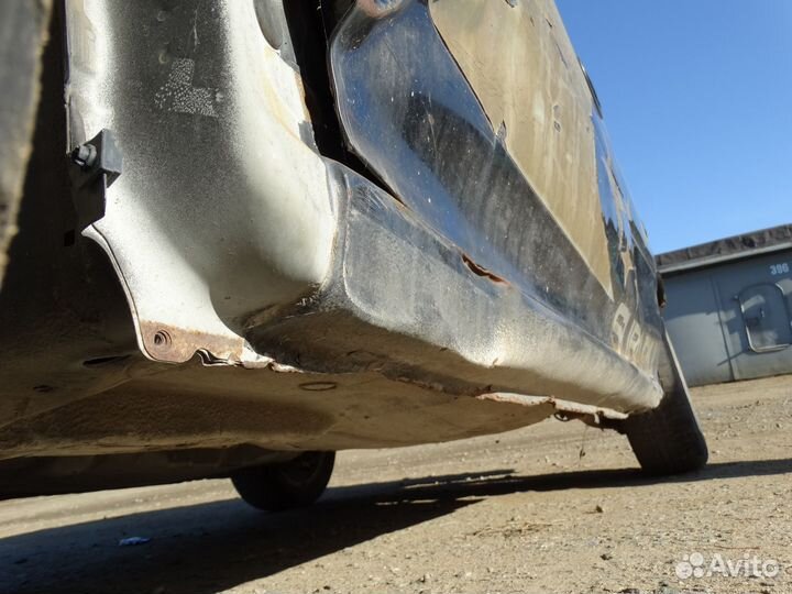 Subaru impreza gc Кузов