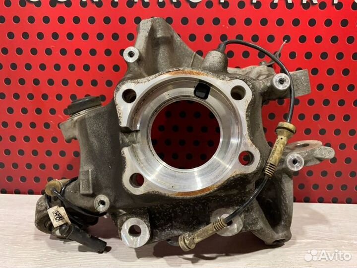 Кулак задний правый Bmw 5 G30 B47D20A 2017