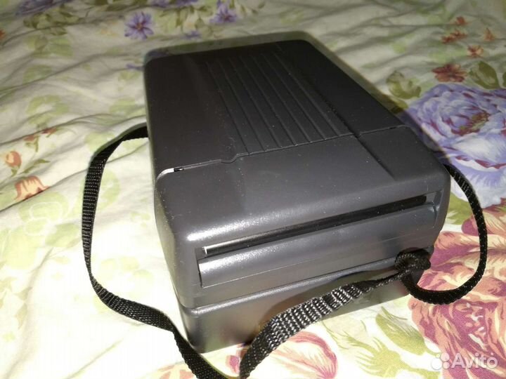 Продаю фотоаппарат Поларойд 636