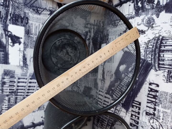 Корзина урна для бумаге чёрная сетчатая бу