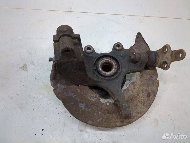 Ступица (кулак, цапфа) левая передняя Volvo V50