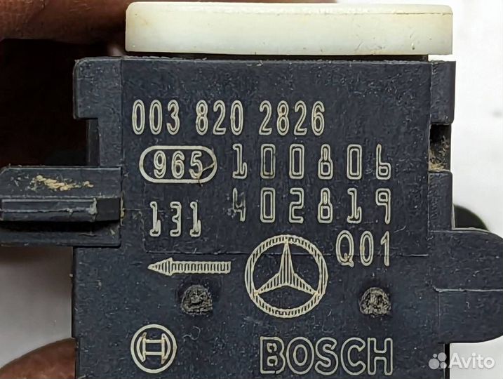 Датчик удара w164 ML-class 642.940 3.0 11.2006