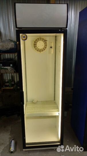 Витринный шкаф однодверный с450