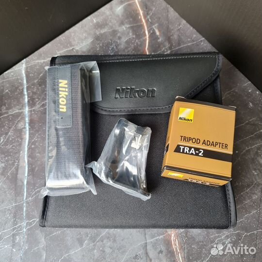 Новый бинокль Nikon Aculon A211 10-22x50