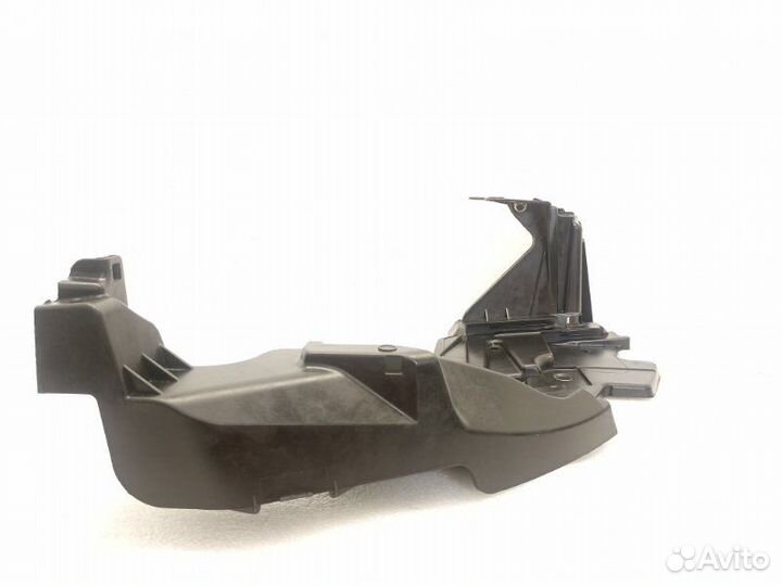 Кронштейн бампера передний правый Renault Megane 3