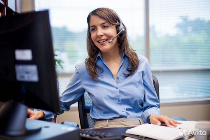 Менеджер по продажам в офисе