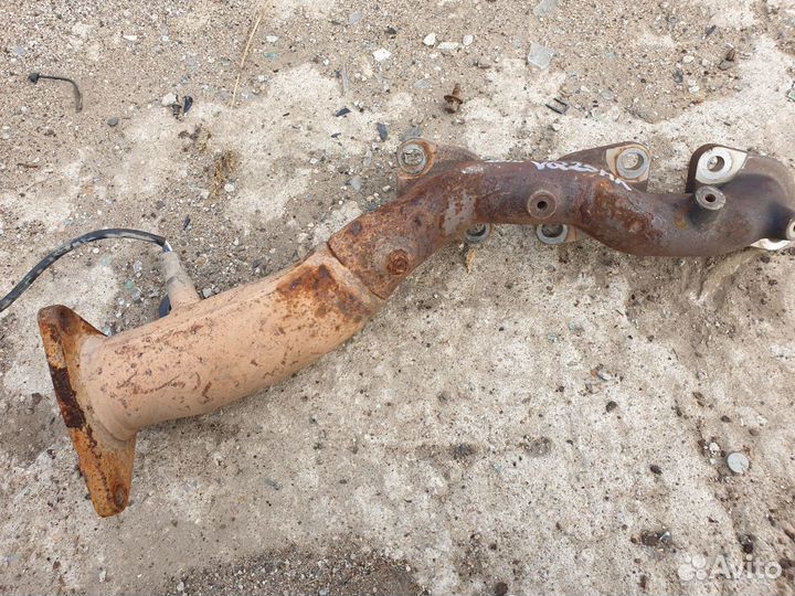 Выпускной коллектор правый infiniti v36 g25 VQ25HR