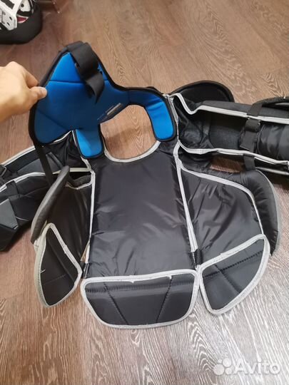 Нагрудник вратаря Bauer gsx sr m