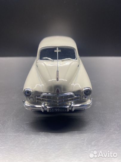 Модель автомобиля газ-12 (зим-12) 1:43