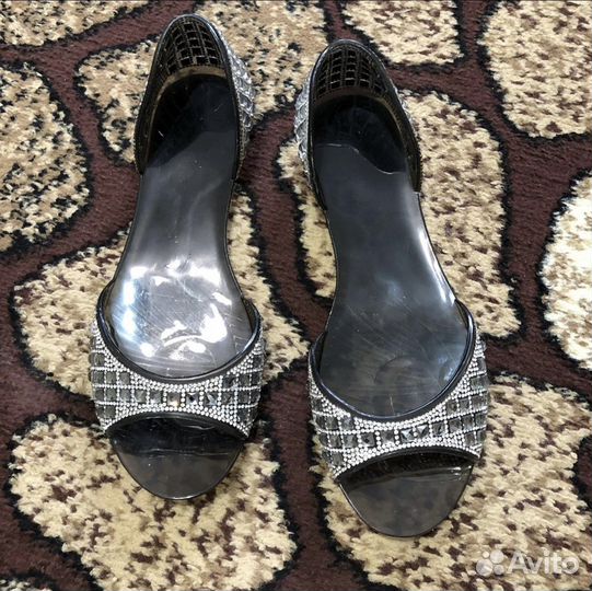 Обувь женская новые