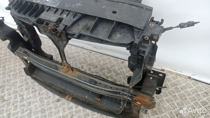 Панель передняя/телевизор (элемент) Volkswagen Tiguan