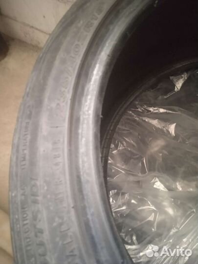 Nexen SV820 235/40 R18 и 255/35 R18
