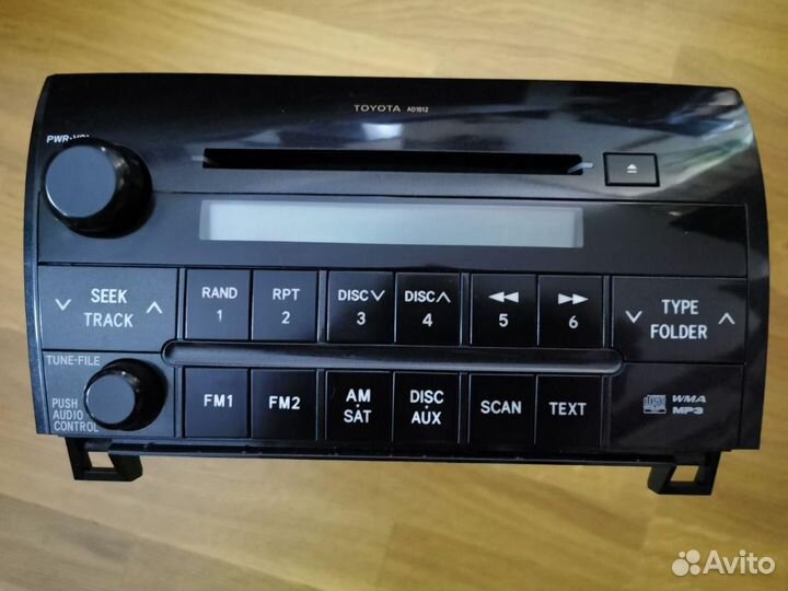 Toyota Tundra Factory OEM радио #86120-0C270 2012