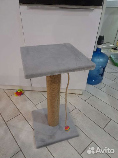 Когтеточки, домики доя кошек