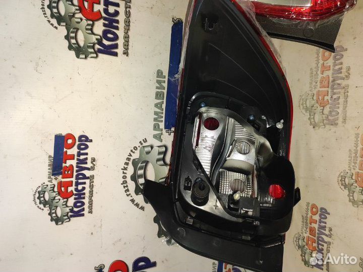 Фонарь задний левый Renault Logan 2 2014