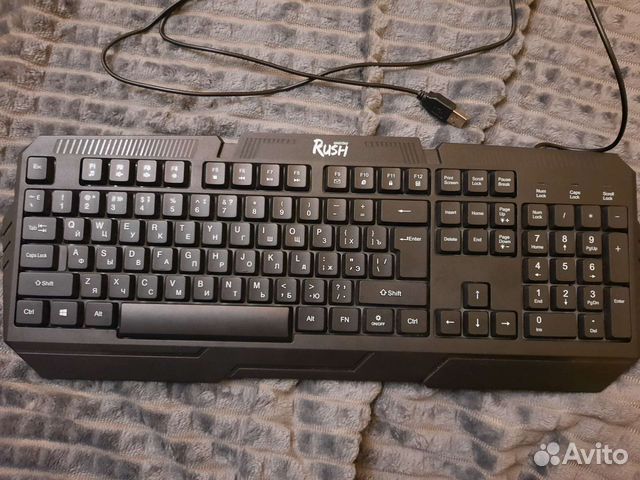 Игровая клавиатура с подсветкой