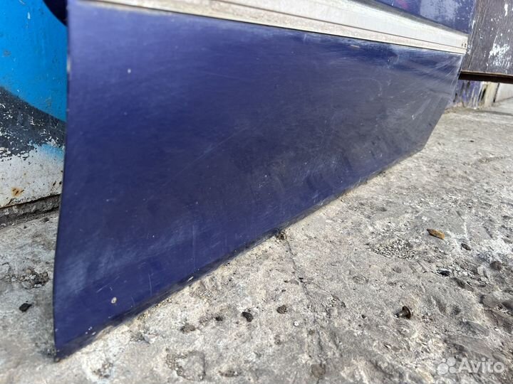 Передняя правая дверь Opel Vectra B