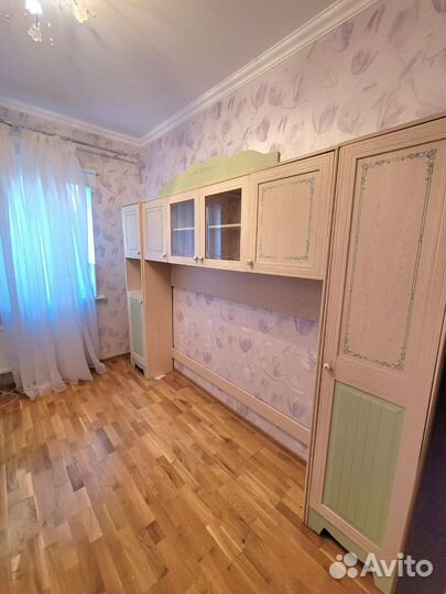 Стенка для детской комнаты