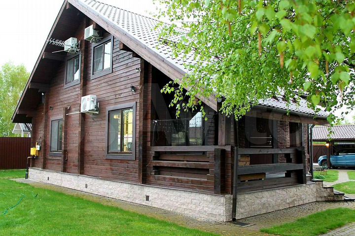 Дом 157 м² на участке 15 сот.