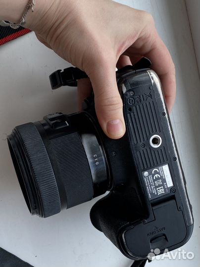 Зеркальный фотоаппарат canon 6d
