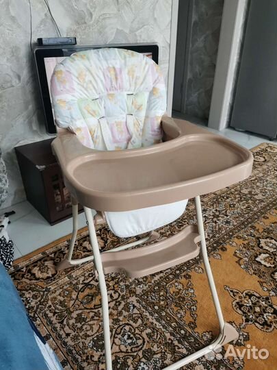 Стульчик для кормления