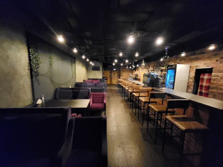 Общепит, 150 м² караоке бар