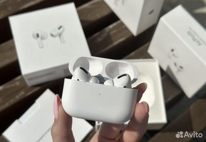 Беспроводные наушники Apple airpods pro