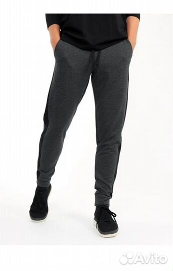 Новые спортивные брюки Зари