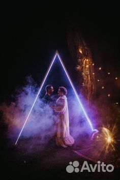 Неоновая вывеска аренда