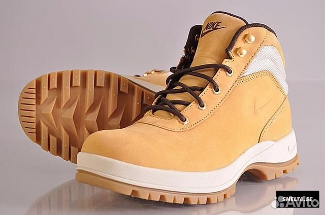 Nike mandara acg online