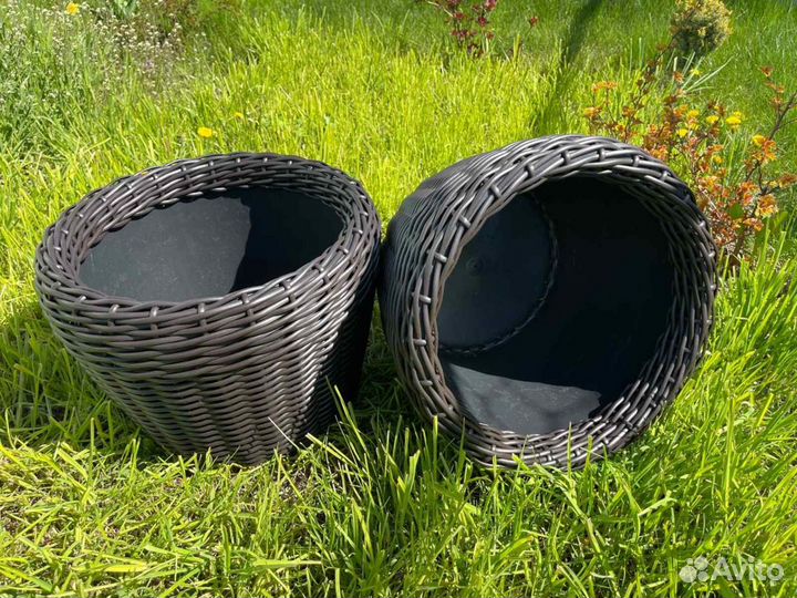 Кашпо из ротанга