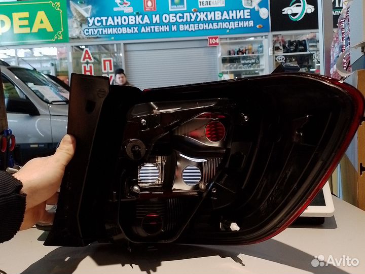 Фонарь задний Рено Сандеро Стэпвей2 Renault