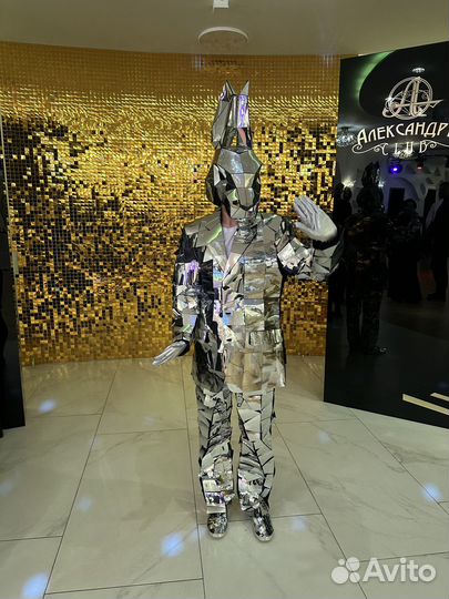 Заяц зеркальный на выпускной