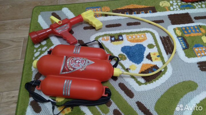 Продам карнавальный костюм Щенячий патруль Маршал