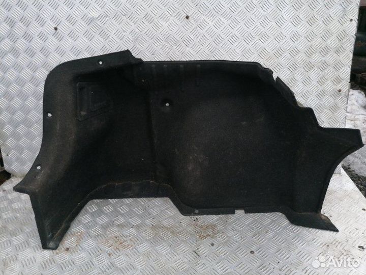 Обшивка багажника левая Hyundai Elantra HD 1.6