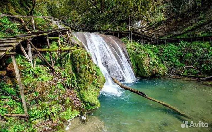 Экскурсия 33 Водопада + Вечернее Шоу Абхазцев