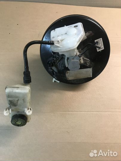 Вакуумный усилитель Peugeot 308