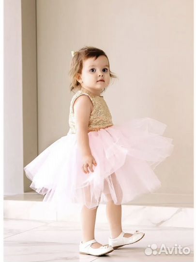 Платье для девочки 90